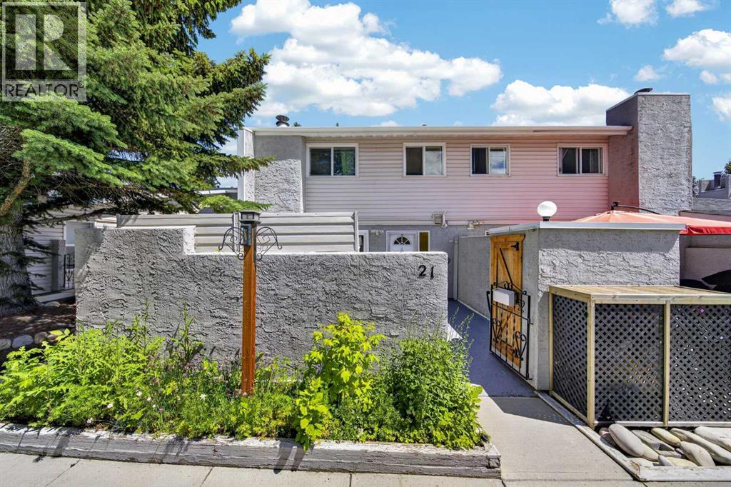 21, 4915 45 Street SW, Calgary, Alberta  T3E 3W5 - Photo 2 - A2326570