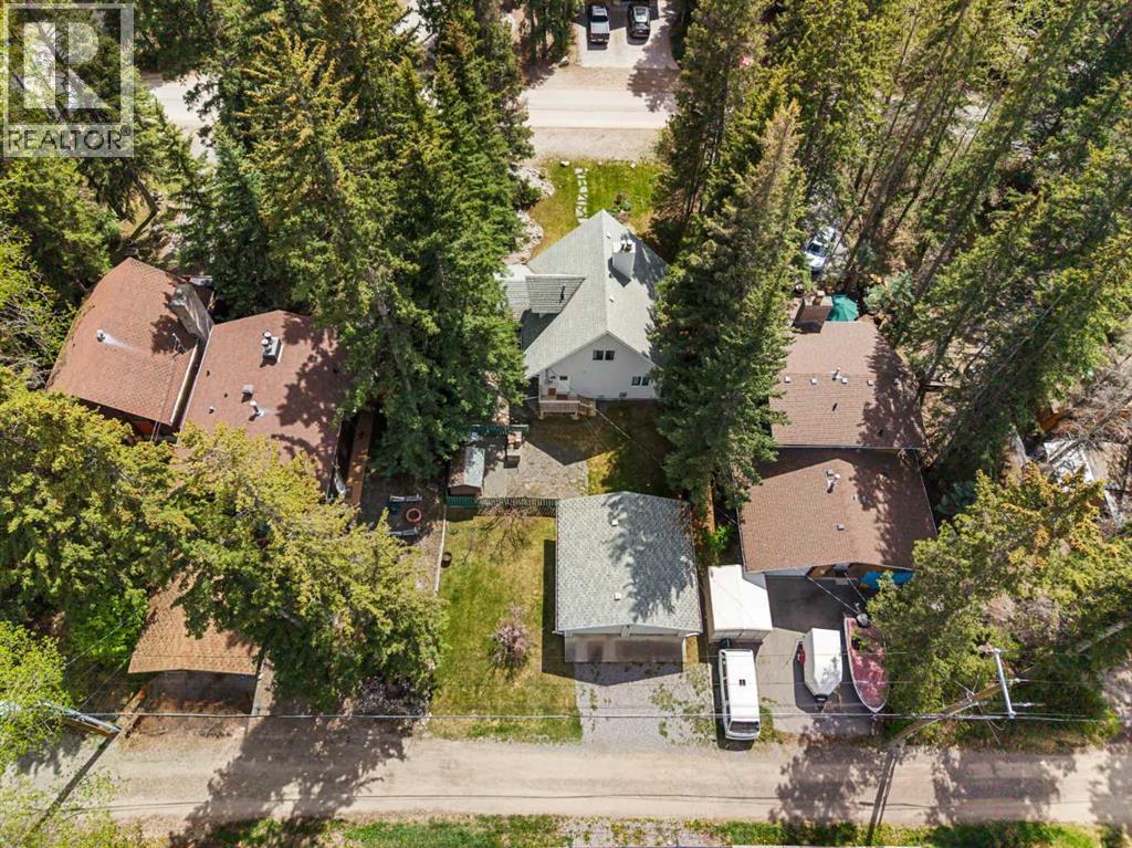 730 2nd Street, Canmore, Alberta  T1W 2K7 - Photo 4 - A2329754
