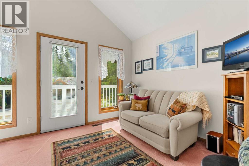 730 2nd Street, Canmore, Alberta  T1W 2K7 - Photo 38 - A2329754