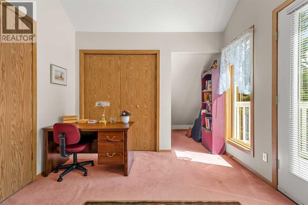 730 2nd Street, Canmore, Alberta  T1W 2K7 - Photo 39 - A2329754