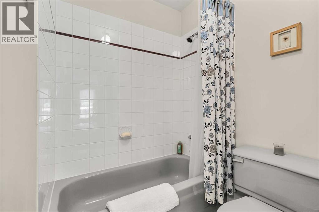 730 2nd Street, Canmore, Alberta  T1W 2K7 - Photo 37 - A2329754
