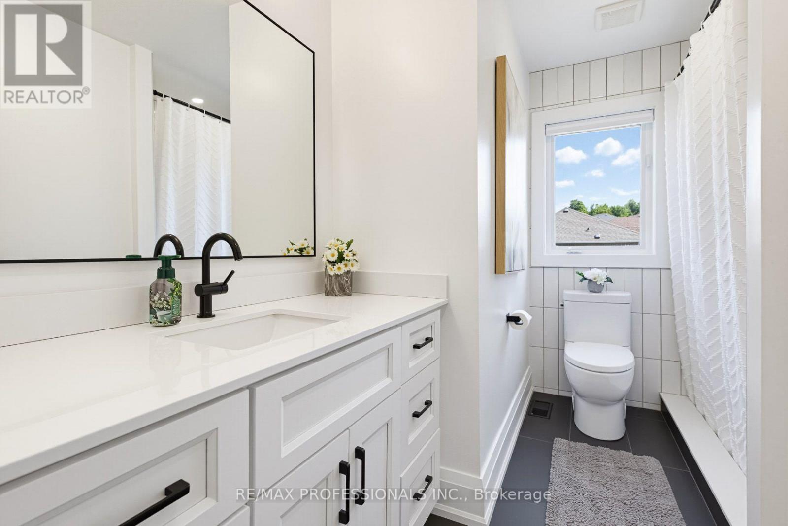 80 Silvervalley Drive, Caledon, Ontario  L7E 2Z1 - Photo 30 - W13648022