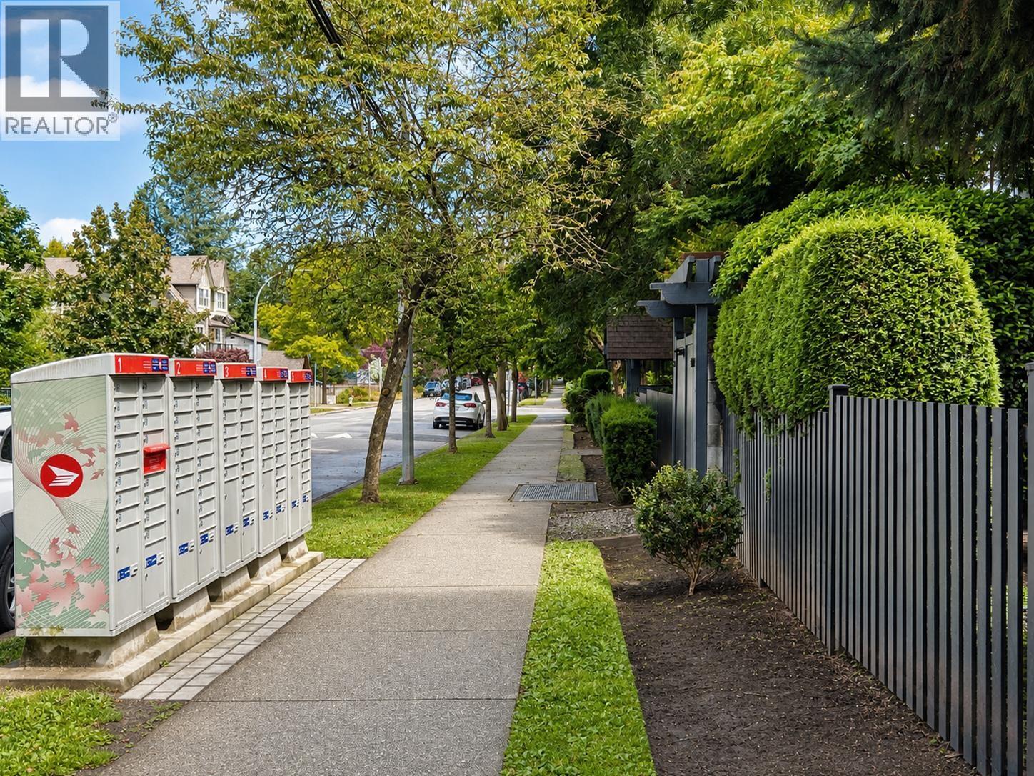 29 7128 Stride Avenue, Burnaby, British Columbia  V3N 1T5 - Photo 2 - R3153828