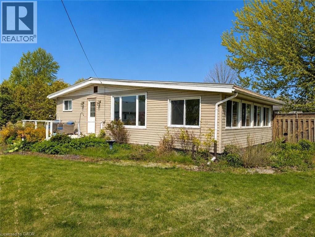 18 KENNETH Avenue, Port Dover, Ontario