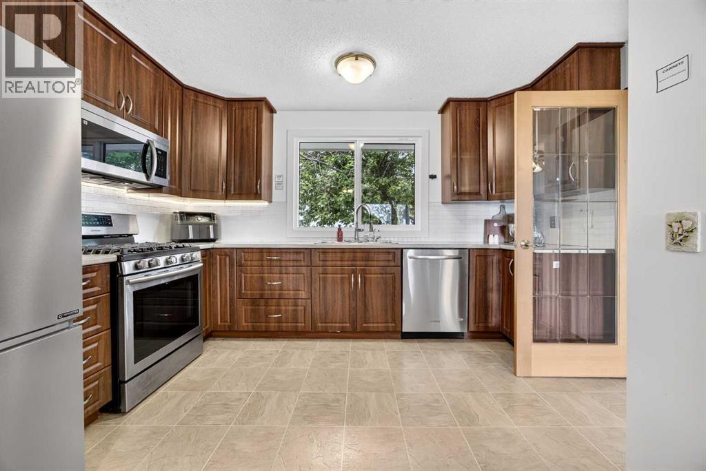 7035 Huntercrest Road Nw, Calgary, Alberta T2K 4J9 - Photo 13 - A2319970