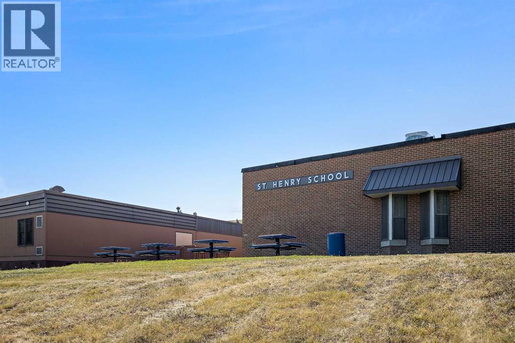 7035 Huntercrest Road Nw, Calgary, Alberta T2K 4J9 - Photo 49 - A2319970