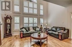 6 Mirrow Court, Toronto, Ontario  M1C 4Y9 - Photo 4 - E13629200