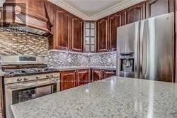 6 Mirrow Court, Toronto, Ontario  M1C 4Y9 - Photo 3 - E13629200