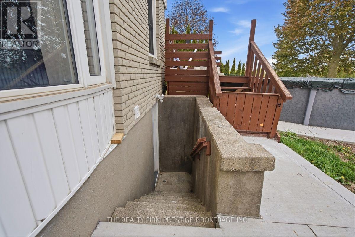 Lower - 612 Fox Mill Place, London South, Ontario  N6J 2B2 - Photo 18 - X13653320
