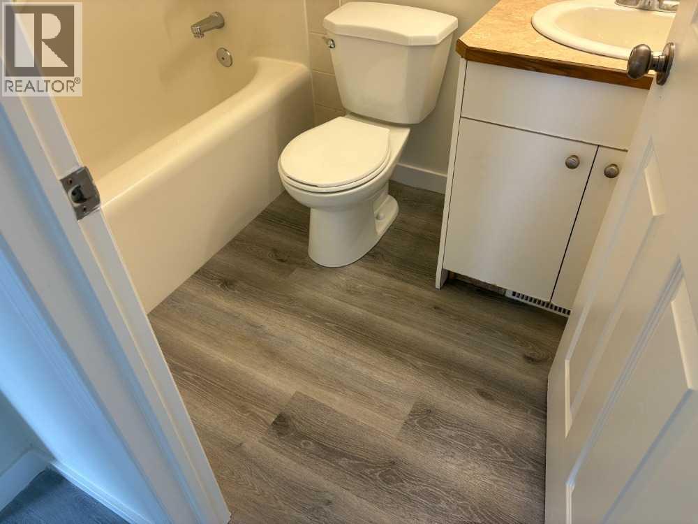 531 Stonegate Road Nw, Airdrie, Alberta  T4B 2Z9 - Photo 39 - A2334891