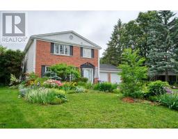 1666 AMBERDALE CRESCENT, Ottawa, Ontario