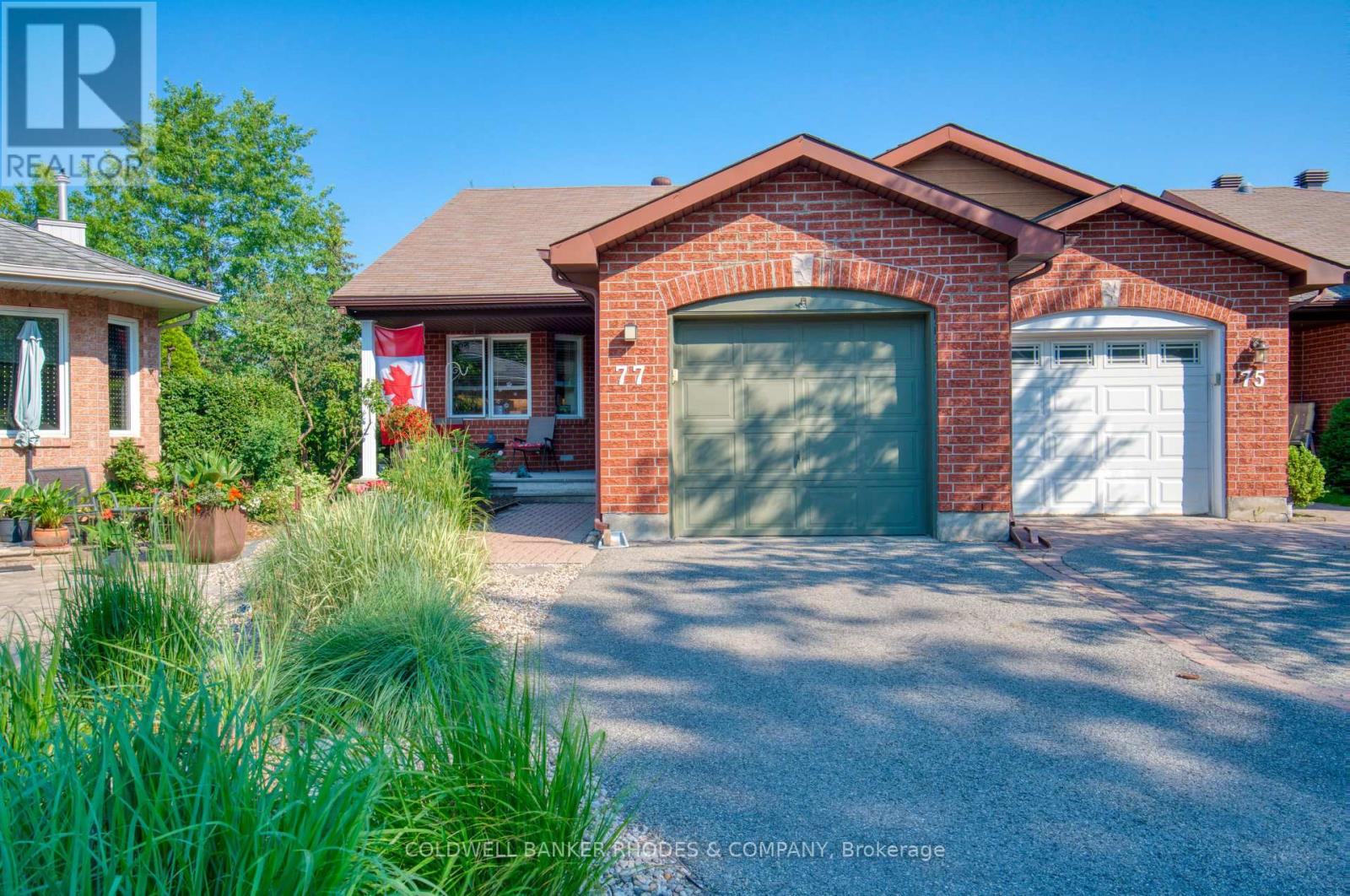 77 Quinterra Court, Ottawa, Ontario K1V 1K9 - Photo 1 - X13653336
