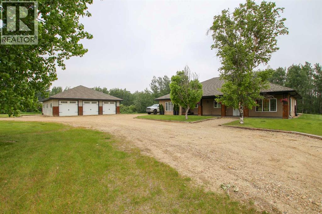 201, 1236 Township Road 384, Rural Red Deer County, Alberta  T4S 1S6 - Photo 2 - A2335684