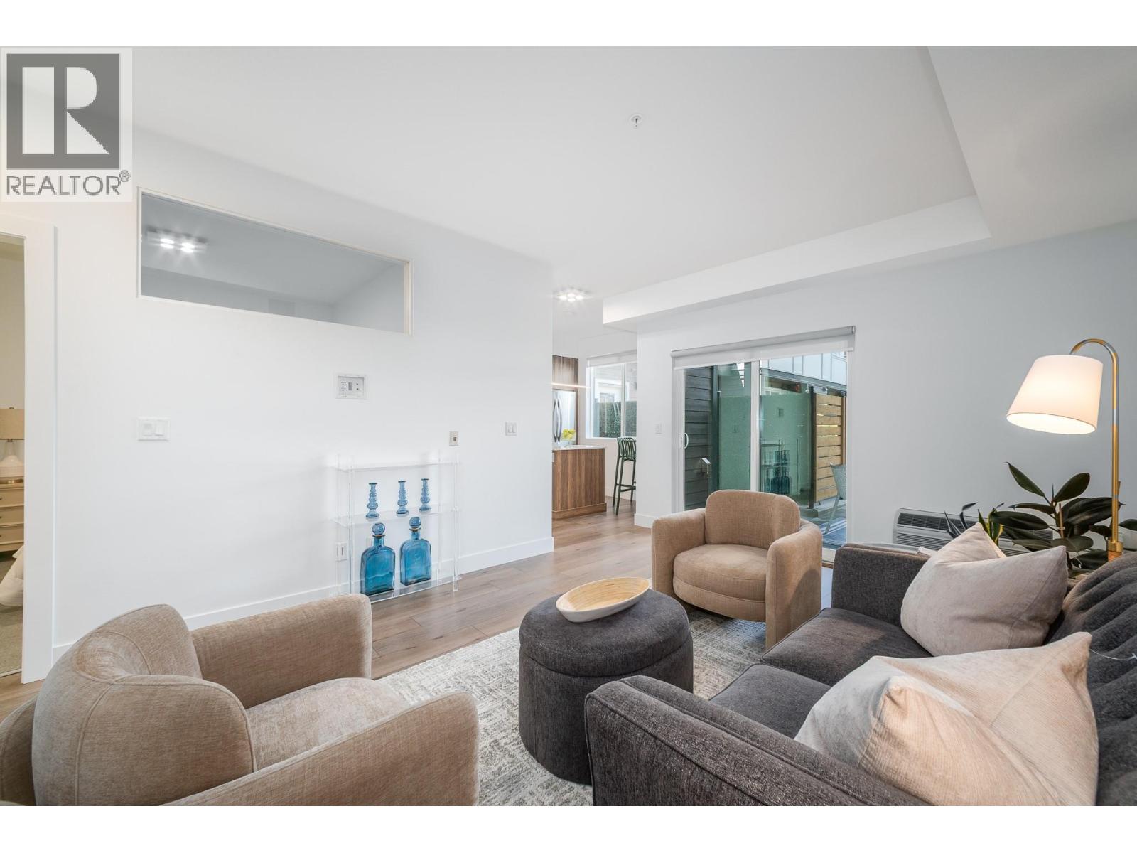 3642 Mission Springs Drive Unit# 204 Lot# 140, Kelowna, BC V1W 0E1