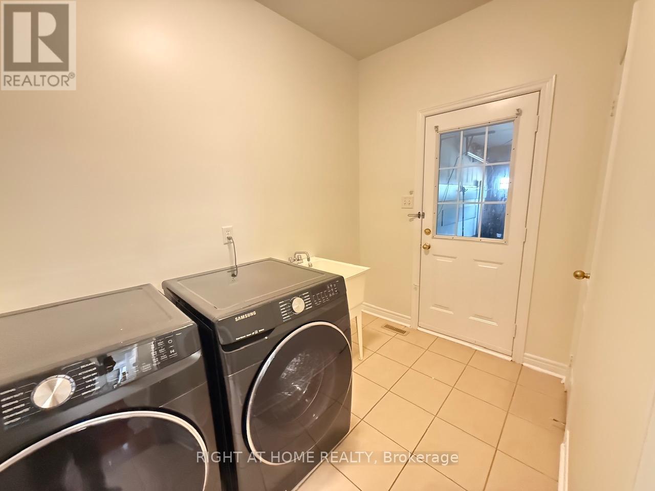 17 Coral Cove Court, Markham, Ontario  L6E 1L1 - Photo 16 - N13653312