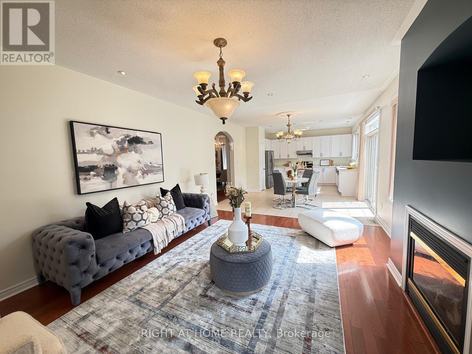 17 Coral Cove Court, Markham, Ontario  L6E 1L1 - Photo 19 - N13653312