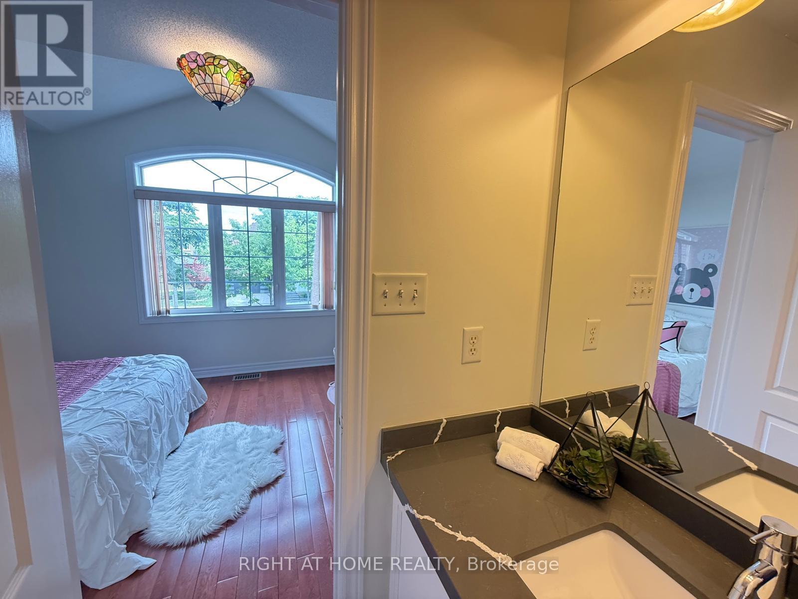 17 Coral Cove Court, Markham, Ontario  L6E 1L1 - Photo 29 - N13653312