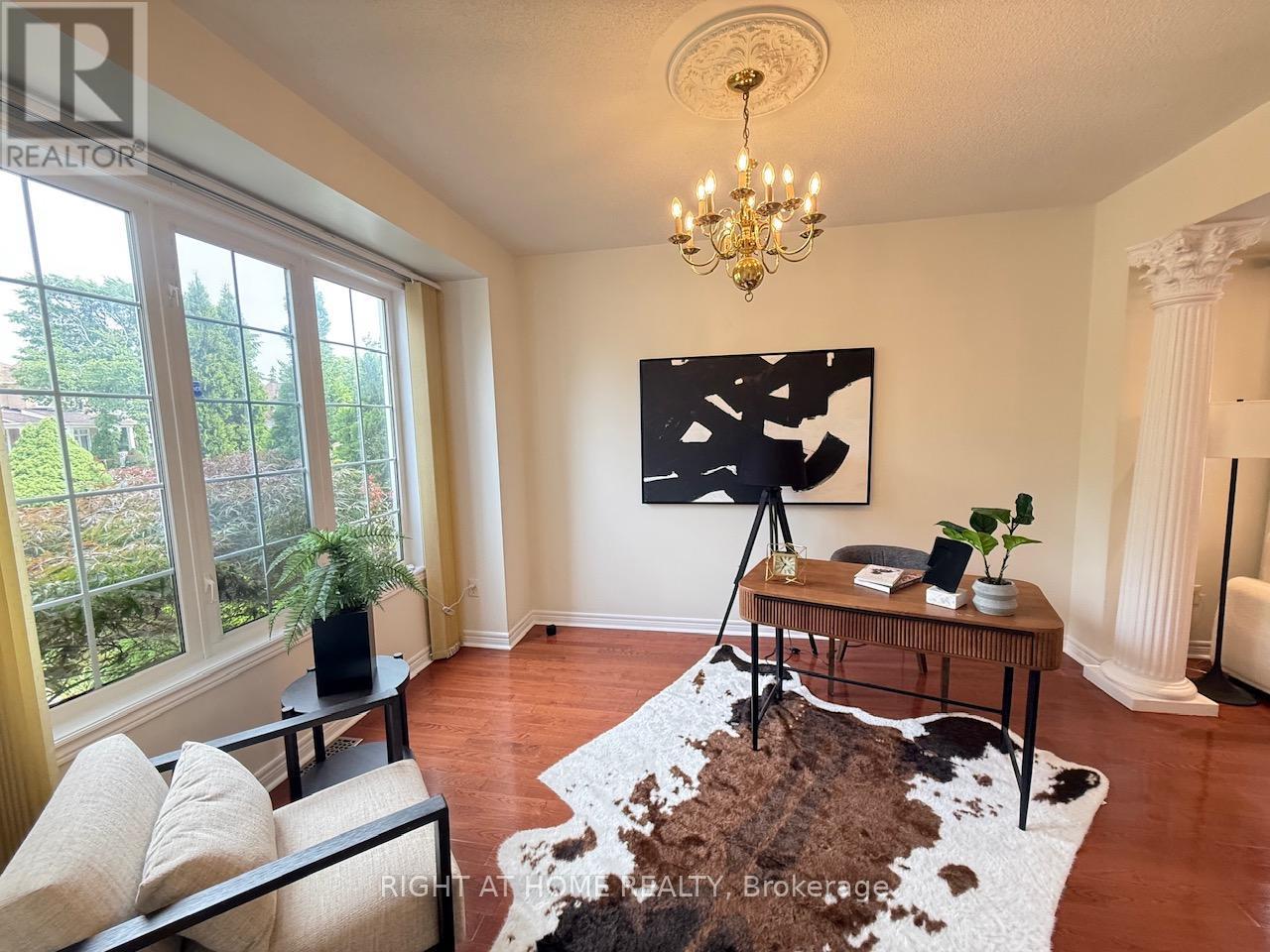 17 Coral Cove Court, Markham, Ontario  L6E 1L1 - Photo 7 - N13653312