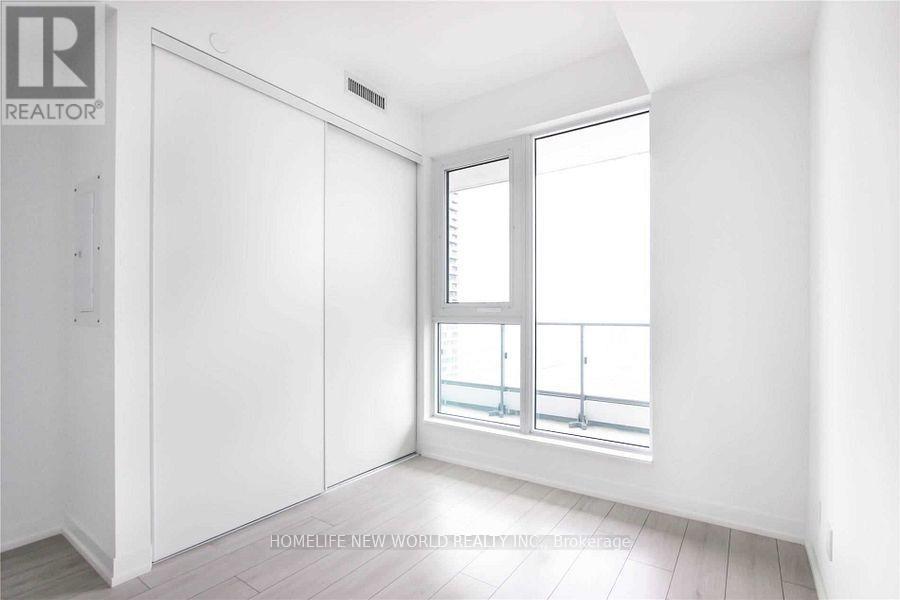 4811 - 950 Portage Pkwy, Vaughan, Ontario  L4K 0J7 - Photo 8 - N13653330