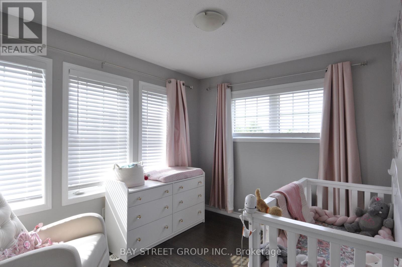 5 - 265 Ellen Davidson Drive, Oakville, Ontario  L6M 0V4 - Photo 11 - W13653308