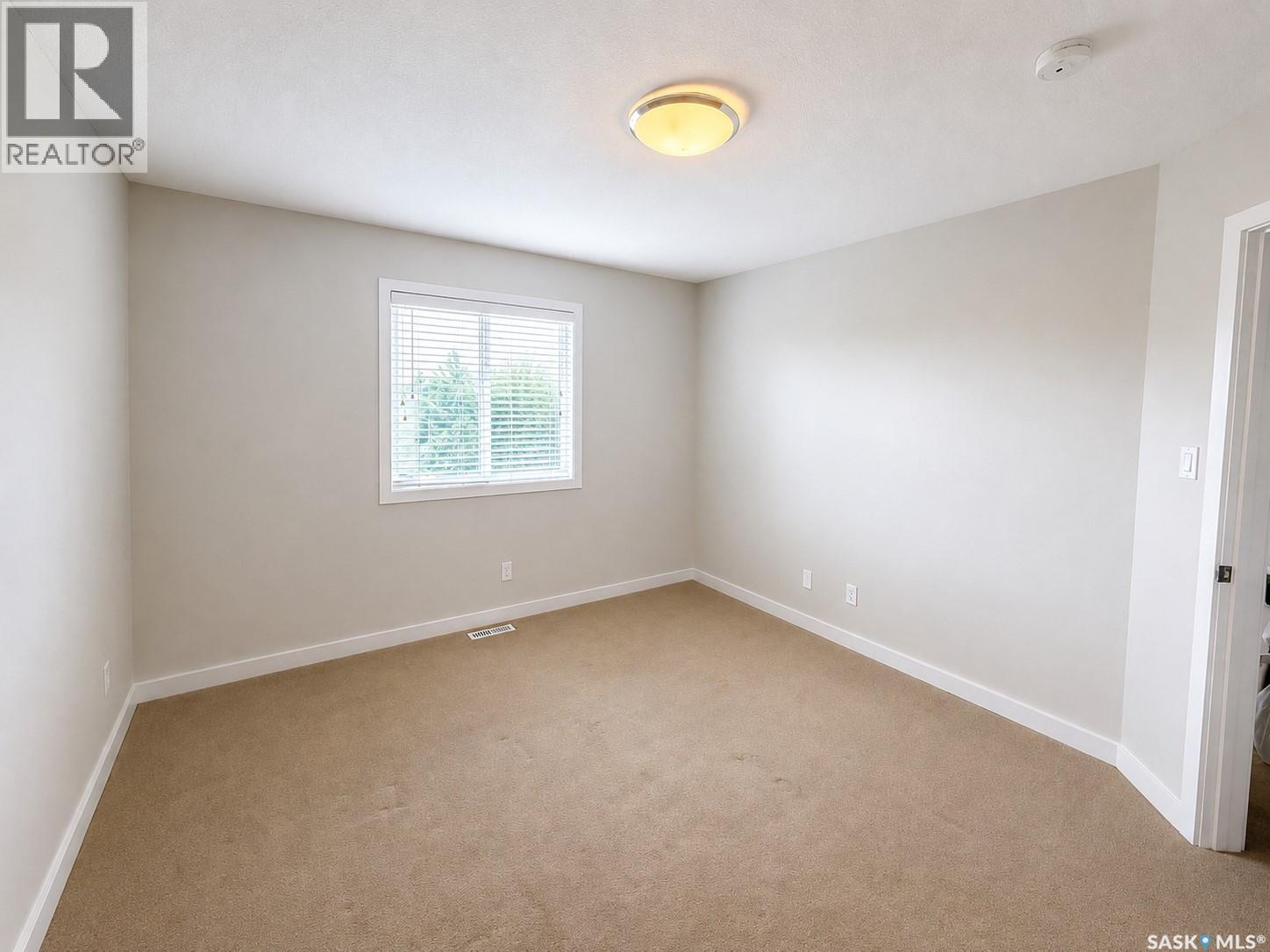 110 Chubb Cove, Saskatoon, Saskatchewan  S7T 0E6 - Photo 17 - SK044993