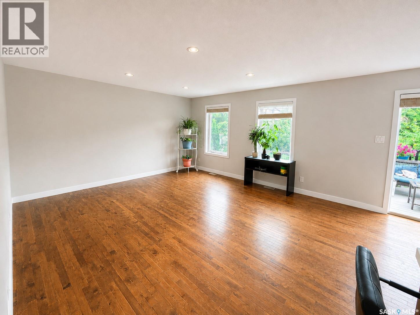 110 Chubb Cove, Saskatoon, Saskatchewan  S7T 0E6 - Photo 7 - SK044993