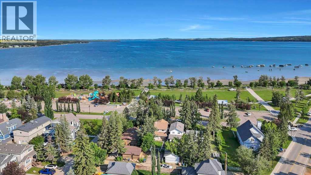 4011 Lakeshore Drive, Sylvan Lake, Alberta  T4S 1B9 - Photo 34 - A2334719