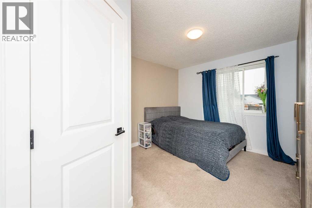 92 Martinwood Road NE, Calgary, Alberta  T3J 3H6 - Photo 15 - A2332219
