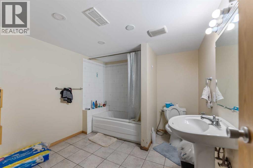 1407 28 Street Sw, Calgary, Alberta  T3C 1L8 - Photo 34 - A2331540