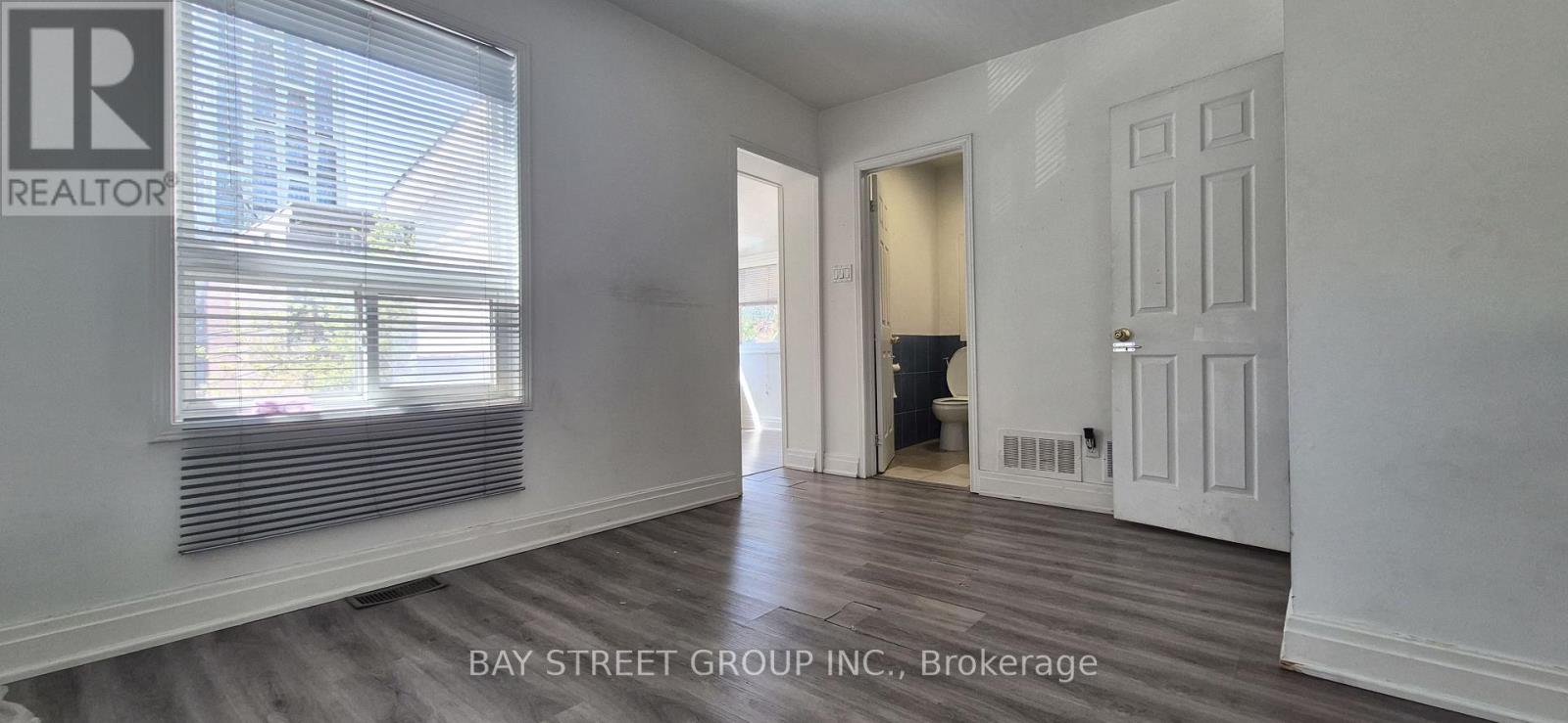 6 Ferndale Avenue, Toronto, Ontario  M4T 2B3 - Photo 12 - C13653358