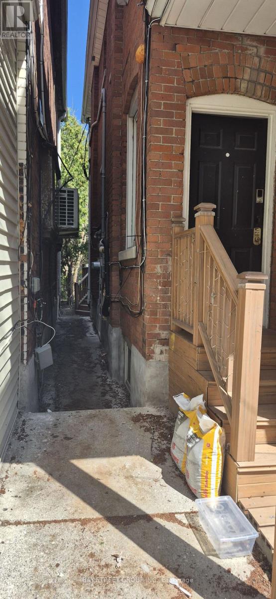 6 Ferndale Avenue, Toronto, Ontario  M4T 2B3 - Photo 30 - C13653358