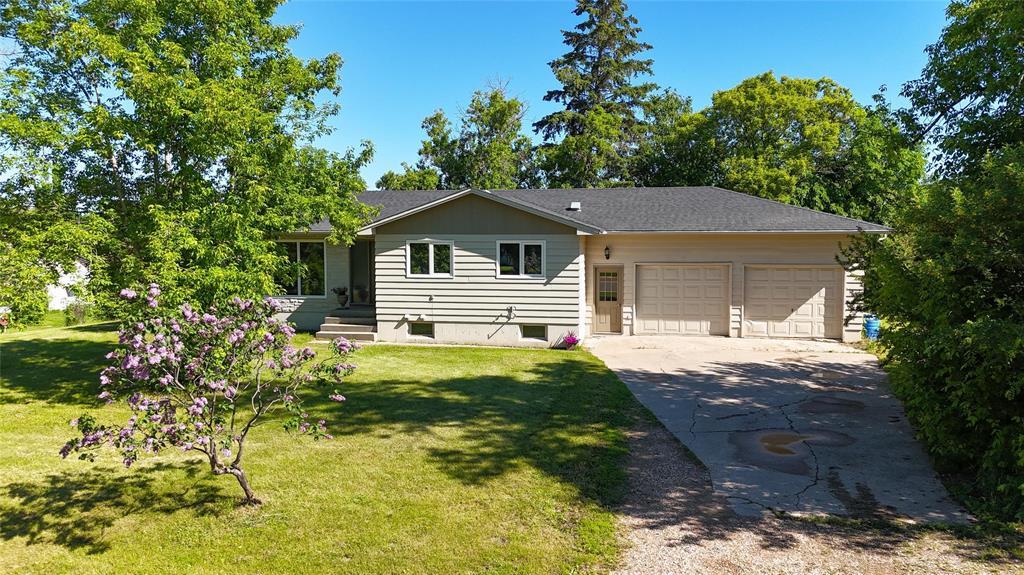 225 2nd Avenue N, Swan River, Manitoba  R0L 1Z0 - Photo 0 - 202619840
