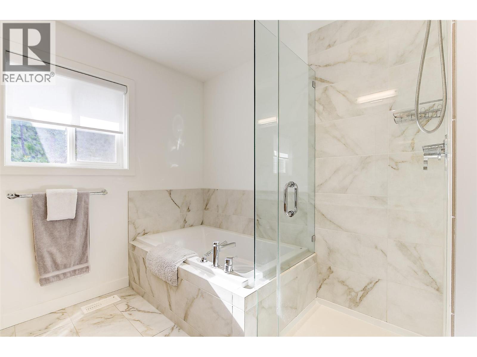 206 Echo Ridge, Kelowna, British Columbia  V1V 0C9 - Photo 39 - 10394897