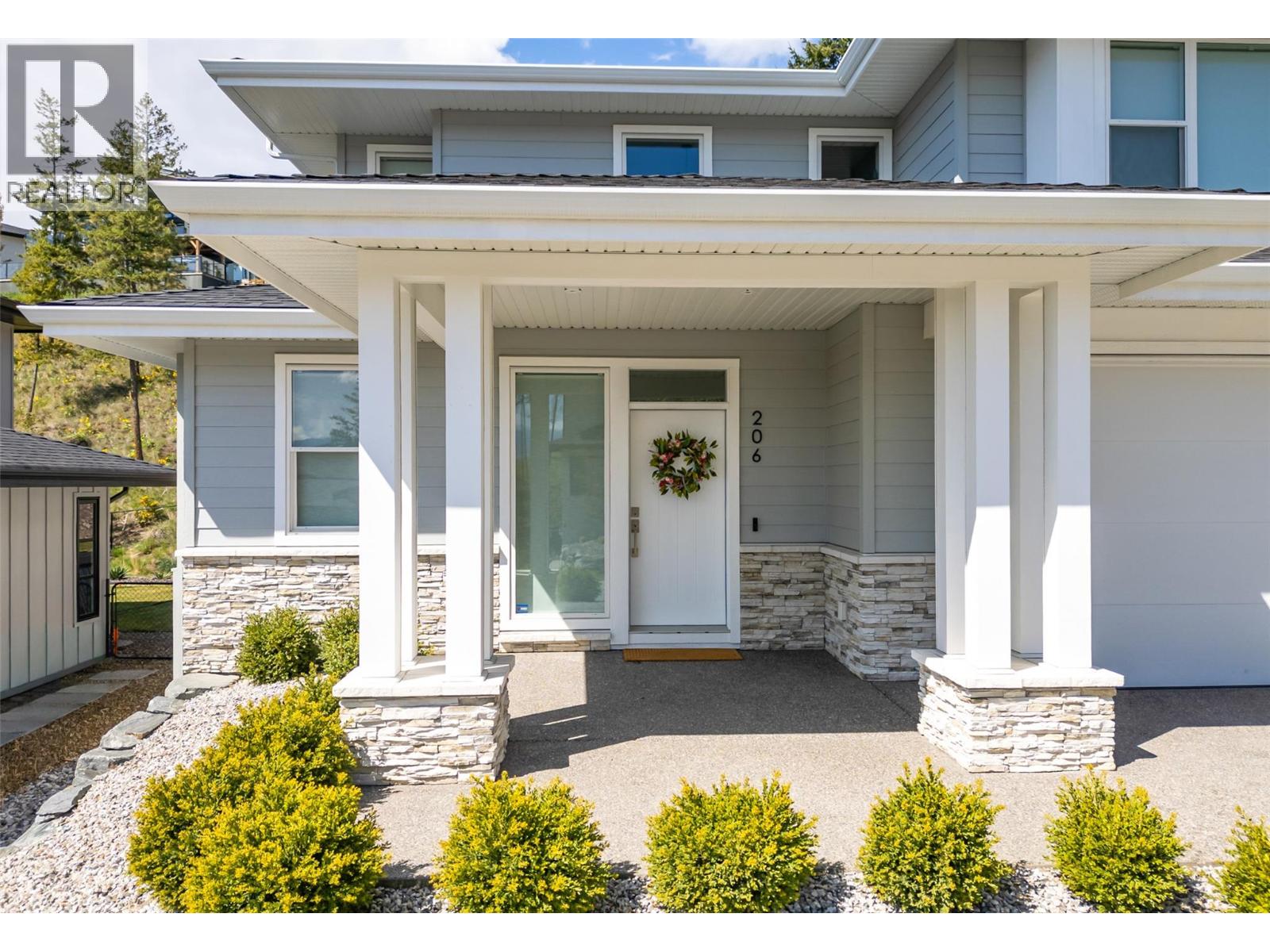 206 Echo Ridge, Kelowna, British Columbia  V1V 0C9 - Photo 8 - 10394897