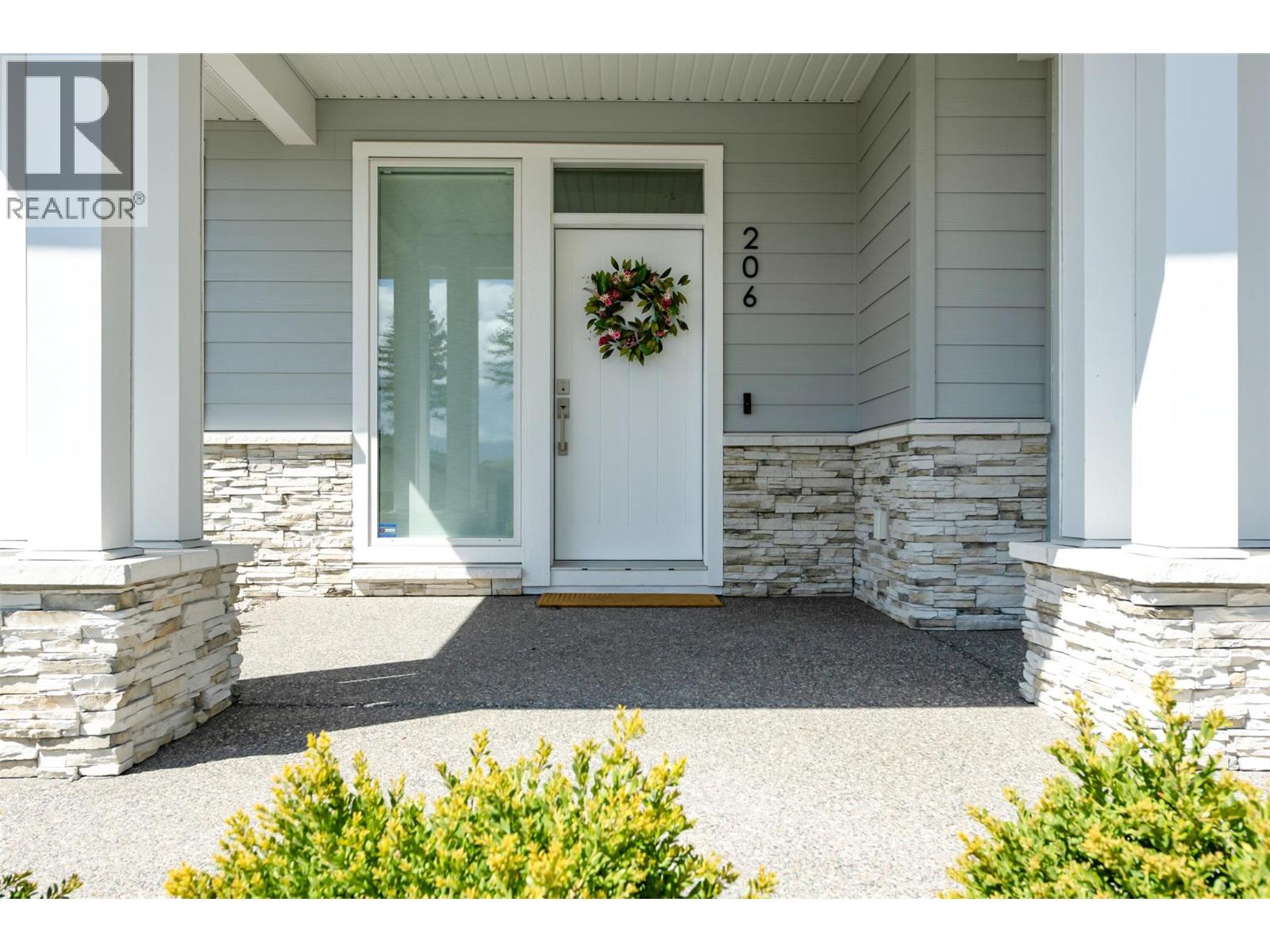 206 Echo Ridge, Kelowna, British Columbia  V1V 0C9 - Photo 9 - 10394897