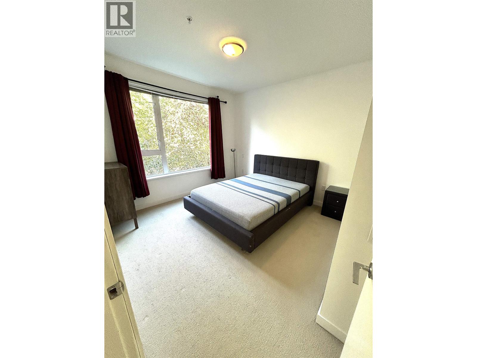 303 9250 University High Street, Burnaby, British Columbia  V5A 0B3 - Photo 15 - R3087616