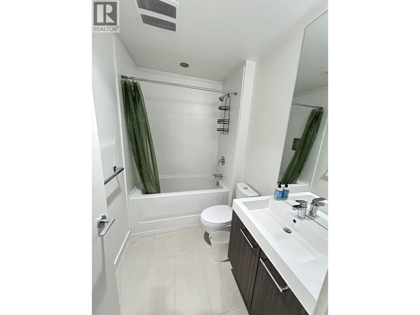 303 9250 University High Street, Burnaby, British Columbia  V5A 0B3 - Photo 19 - R3087616