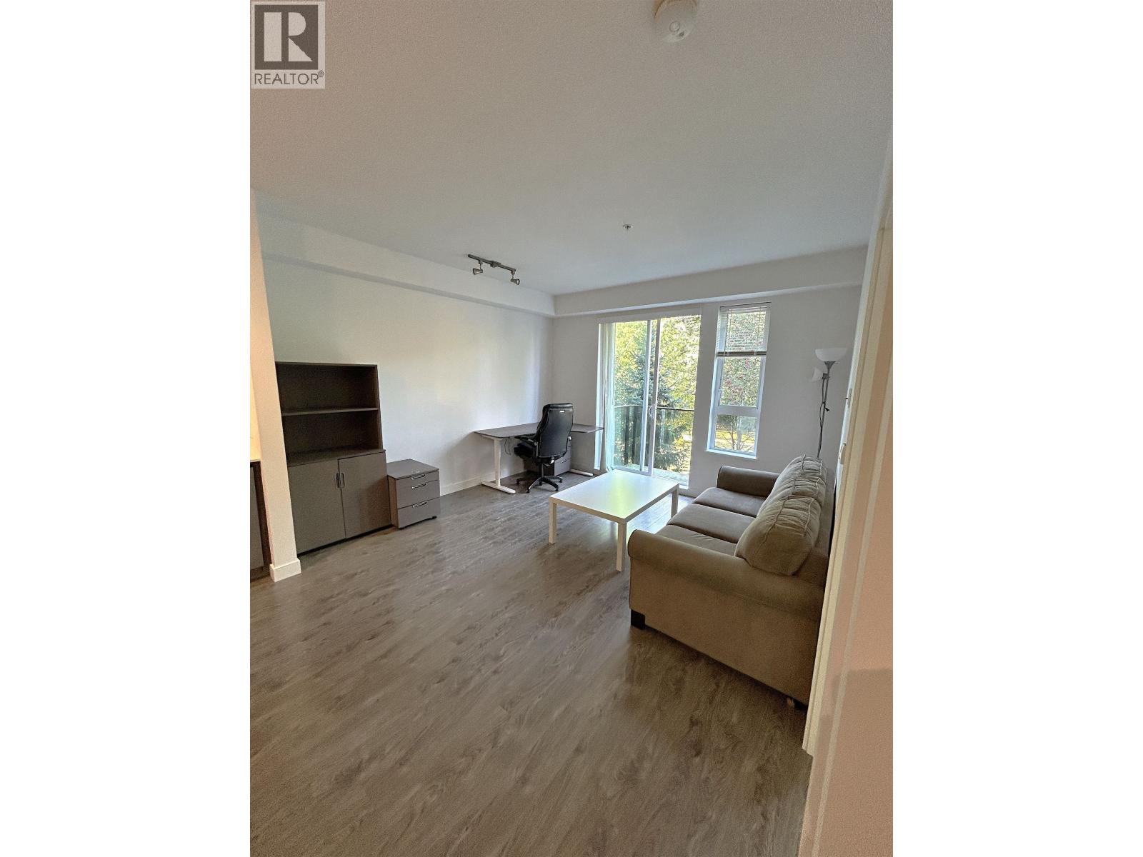 303 9250 University High Street, Burnaby, British Columbia  V5A 0B3 - Photo 13 - R3087616