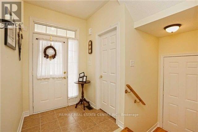 43 Joywill Court, Brampton, Ontario  L7A 3T8 - Photo 4 - W13640124