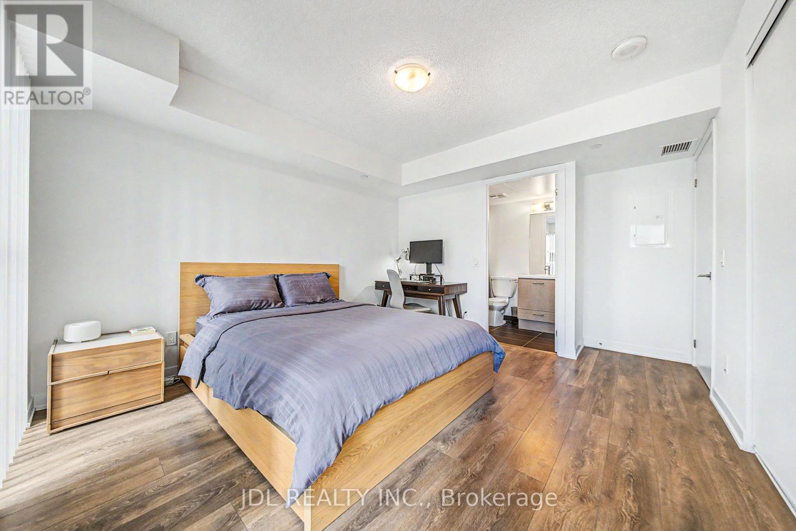 1411 - 87 Peter Street, Toronto, Ontario  M5V 0P1 - Photo 17 - C13653362