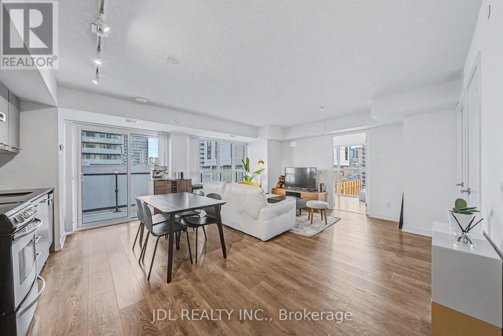1411 - 87 Peter Street, Toronto, Ontario  M5V 0P1 - Photo 5 - C13653362