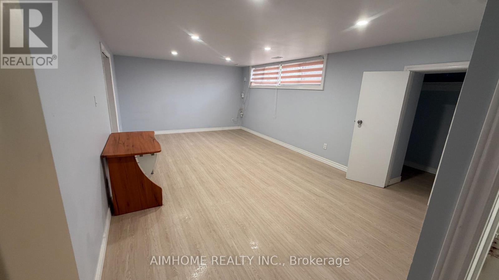 441 Fernleigh Circle S, Richmond Hill, Ontario  L4C 1E7 - Photo 3 - N13653376