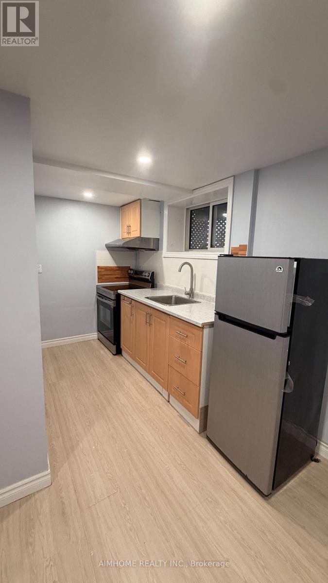 441 Fernleigh Circle S, Richmond Hill, Ontario  L4C 1E7 - Photo 6 - N13653376