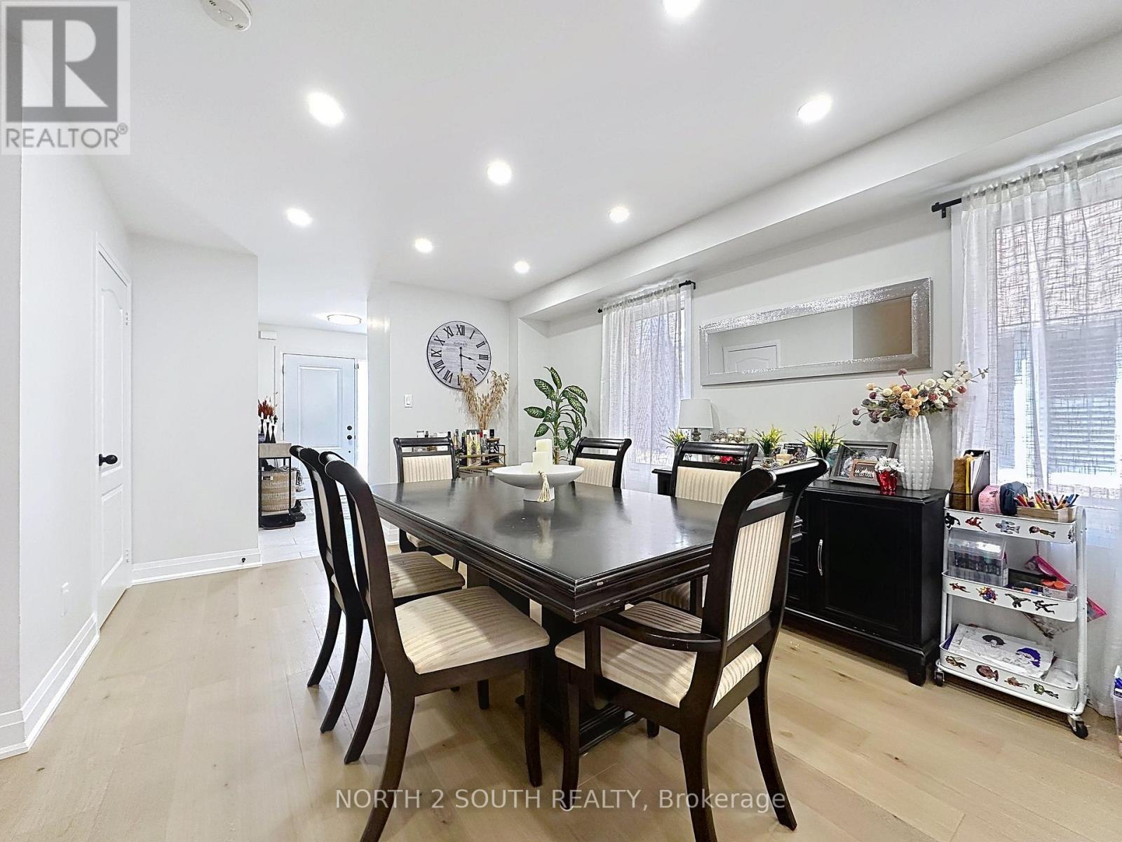 Upper - 93 Komura Road, Vaughan, Ontario  L6A 3M1 - Photo 10 - N13653380