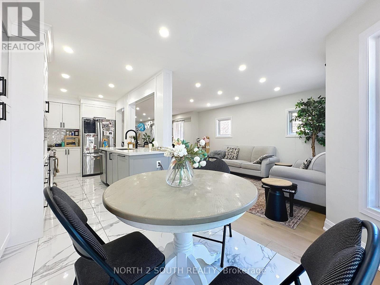 Upper - 93 Komura Road, Vaughan, Ontario  L6A 3M1 - Photo 18 - N13653380