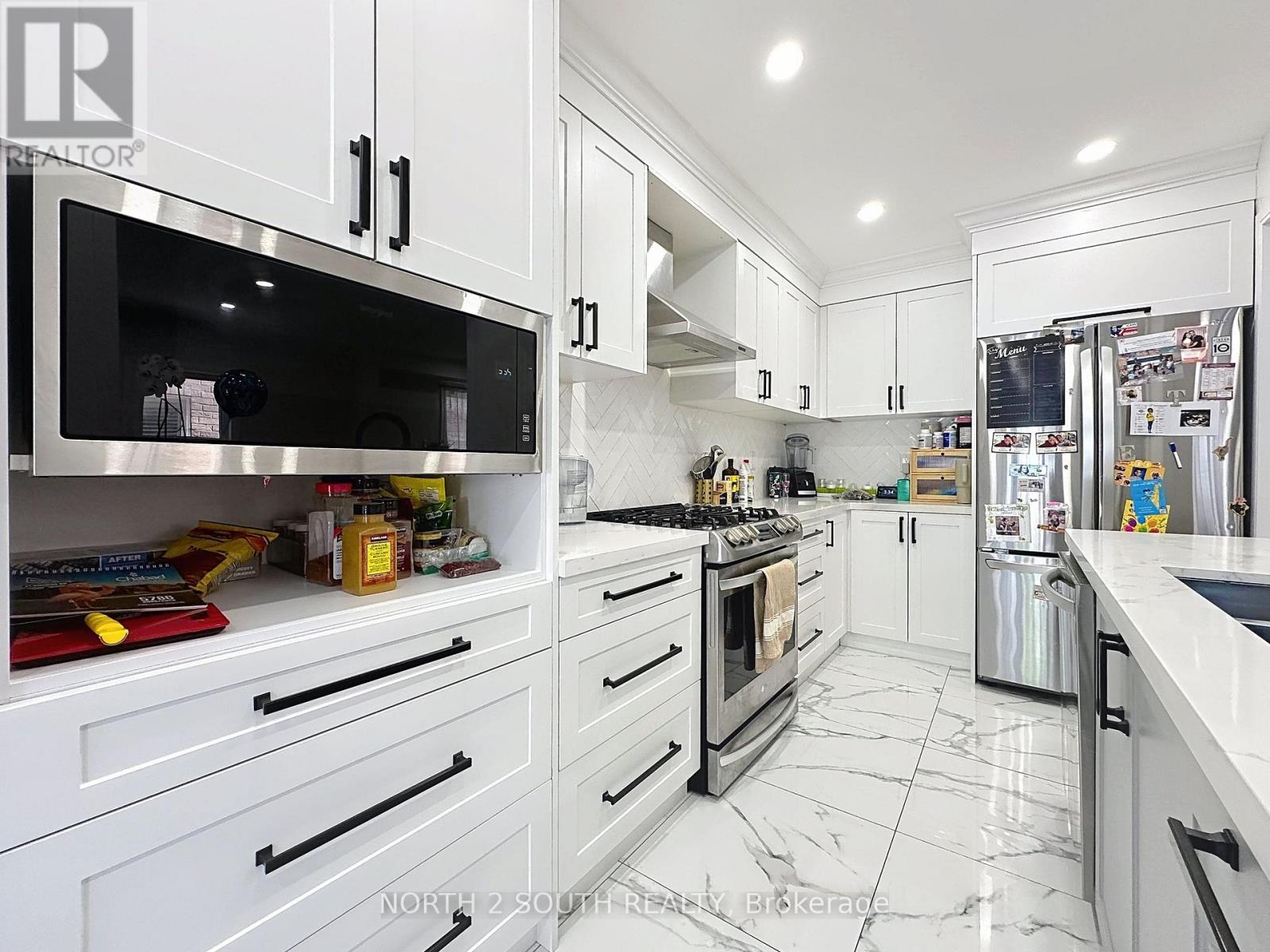 Upper - 93 Komura Road, Vaughan, Ontario  L6A 3M1 - Photo 21 - N13653380