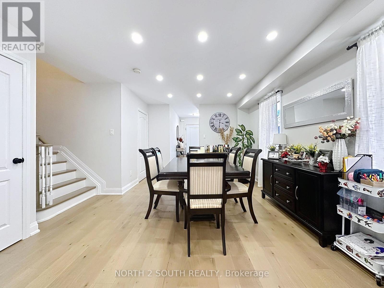 Upper - 93 Komura Road, Vaughan, Ontario  L6A 3M1 - Photo 25 - N13653380