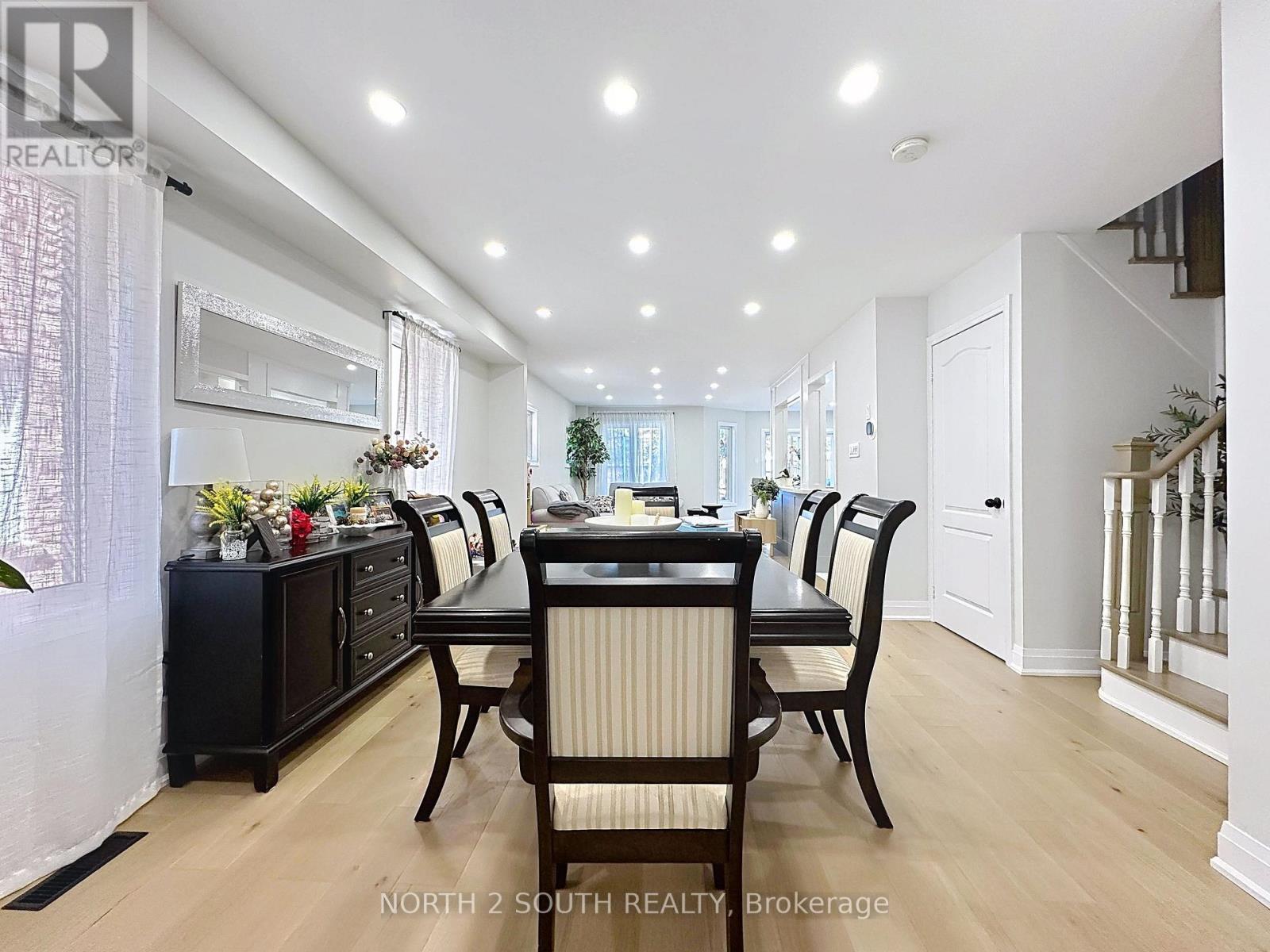 Upper - 93 Komura Road, Vaughan, Ontario  L6A 3M1 - Photo 8 - N13653380