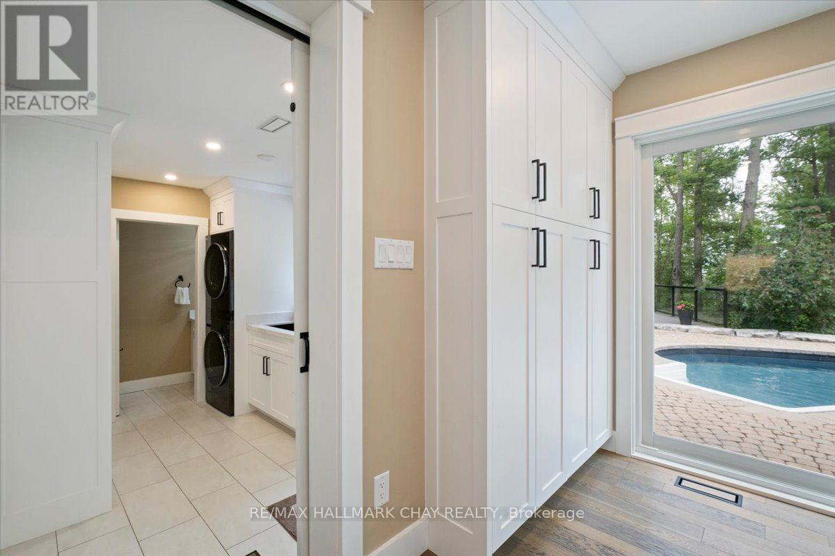 11 Park Trail, Springwater, Ontario  L9X 0L3 - Photo 21 - S13653374