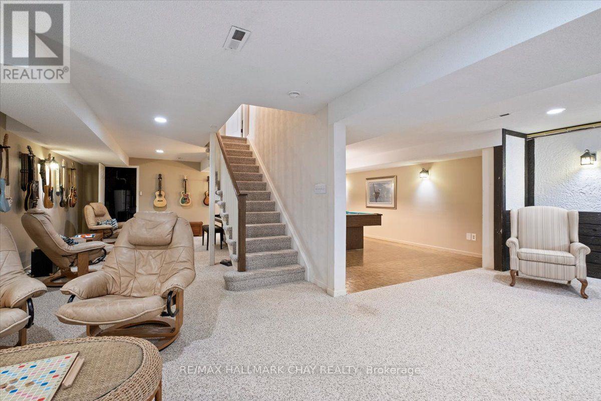 11 Park Trail, Springwater, Ontario  L9X 0L3 - Photo 38 - S13653374